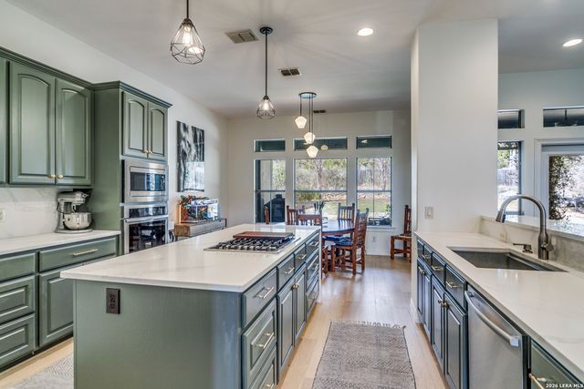 643 Ridge, San Antonio, TX 78258