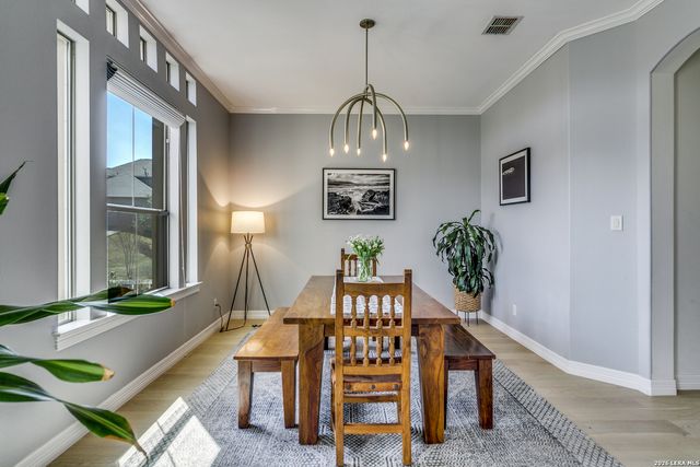 643 Ridge, San Antonio, TX 78258