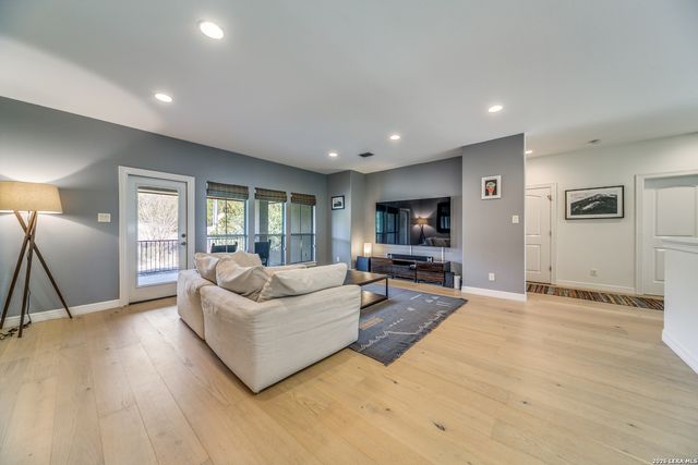 643 Ridge, San Antonio, TX 78258