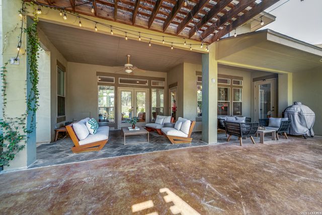 643 Ridge, San Antonio, TX 78258