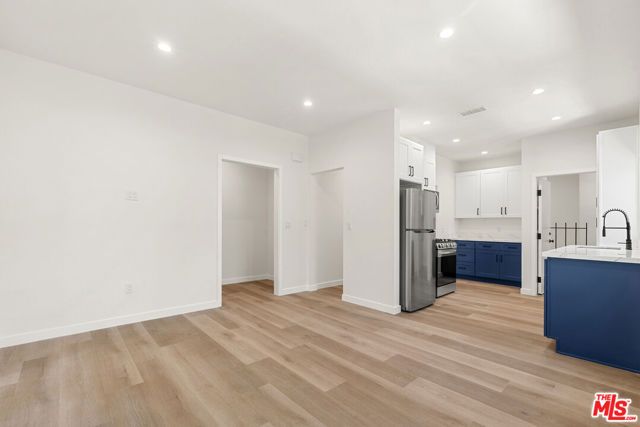 1305 Lucile Avenue 3, Los Angeles, CA 90026