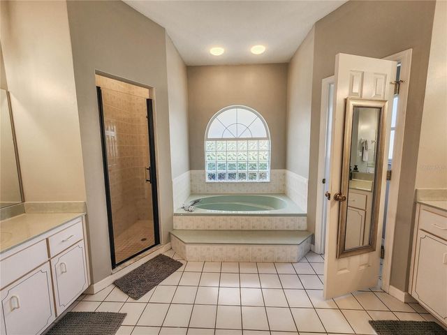 42 WOODLYN LANE, Palm Coast, FL 32164