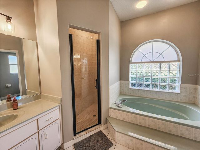 42 WOODLYN LANE, Palm Coast, FL 32164