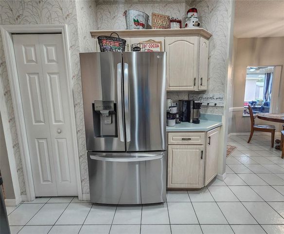 42 WOODLYN LANE, Palm Coast, FL 32164