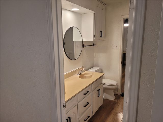 511 Washington Drive, Arlington, TX 76011