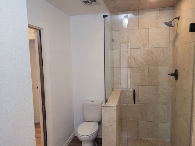 511 Washington Drive, Arlington, TX 76011