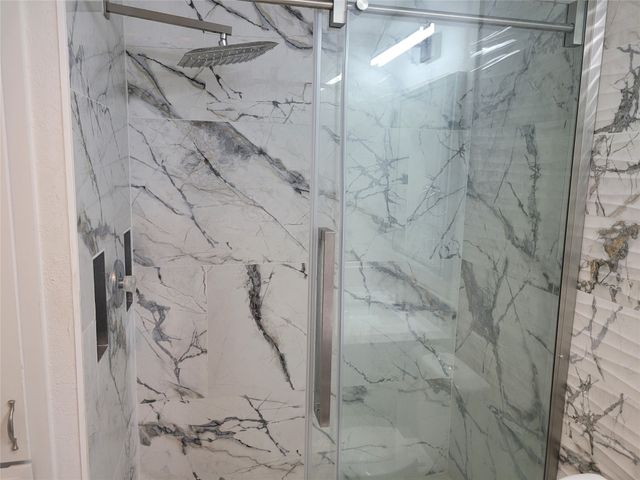 511 Washington Drive, Arlington, TX 76011