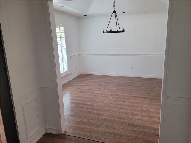 511 Washington Drive, Arlington, TX 76011