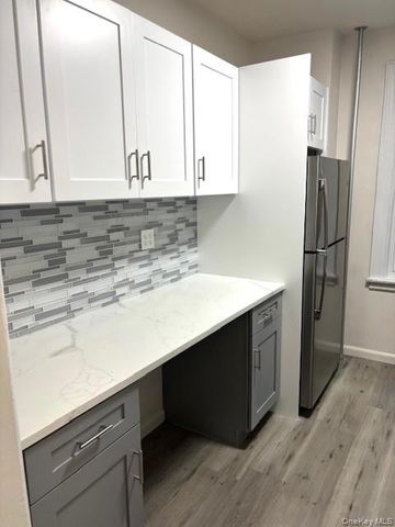 1974 Cedar Avenue 1, Bronx, NY 10453