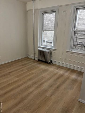 1974 Cedar Avenue 1, Bronx, NY 10453