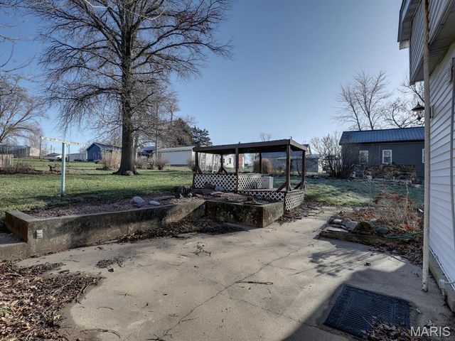 318 W New Street, Palmyra, MO 63461
