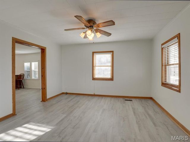 318 W New Street, Palmyra, MO 63461