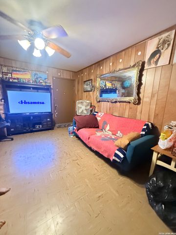 351 NASH, San Antonio, TX 78223