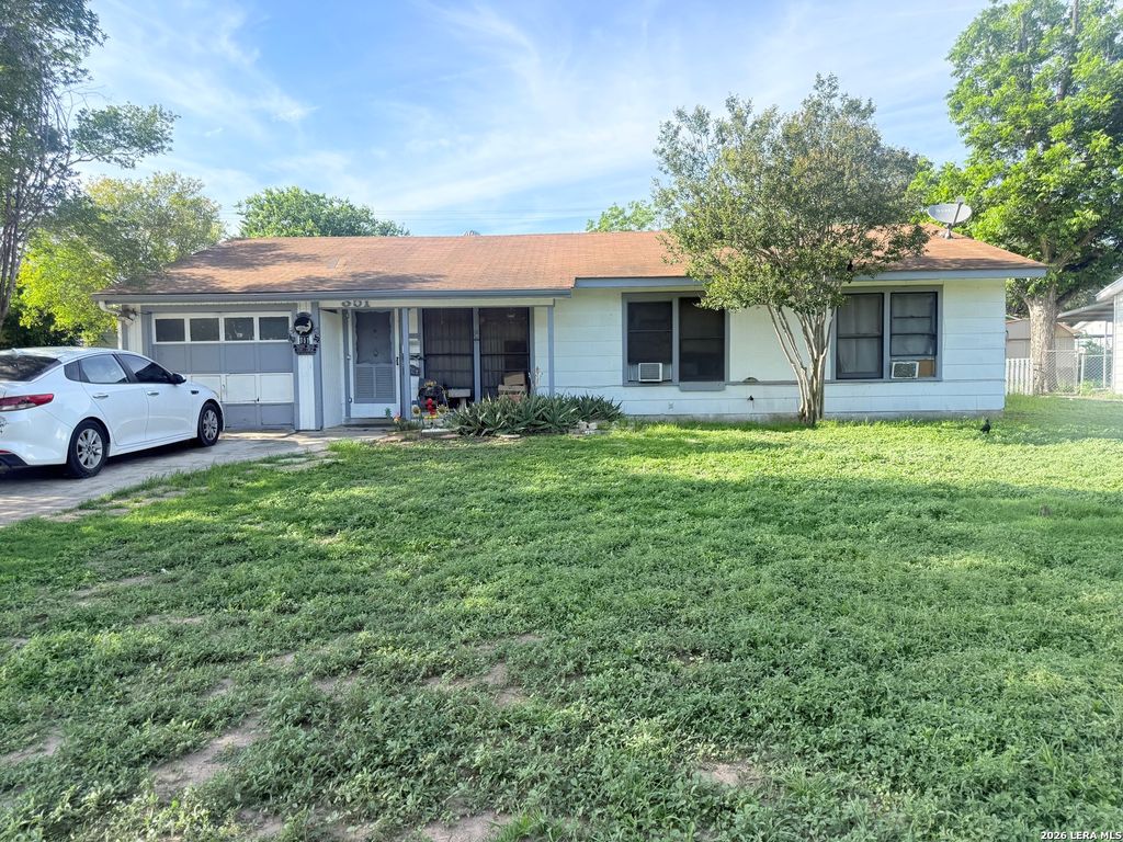 351 NASH, San Antonio, TX 78223