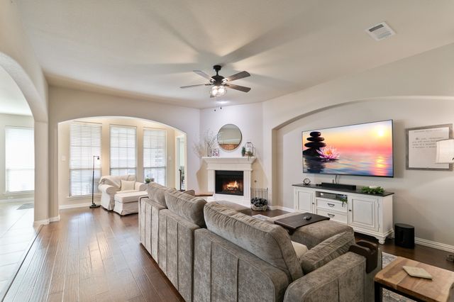 2504 Scotti Street, Lewisville, TX 75056