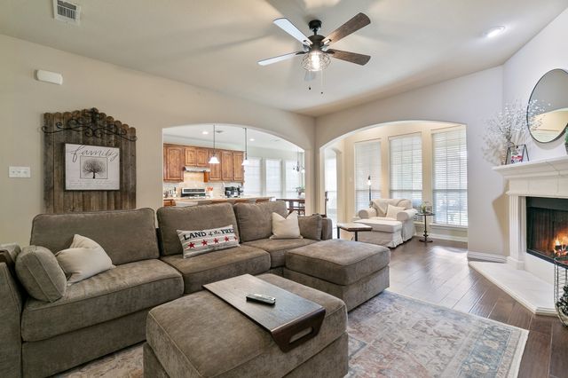 2504 Scotti Street, Lewisville, TX 75056