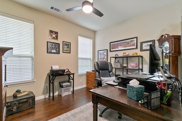 2504 Scotti Street, Lewisville, TX 75056