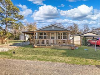 263 Sandy Ridge Drive, Livingston, TX 77351