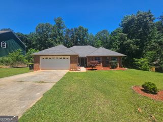 212 Hunting Court, Jonesboro, GA 30236