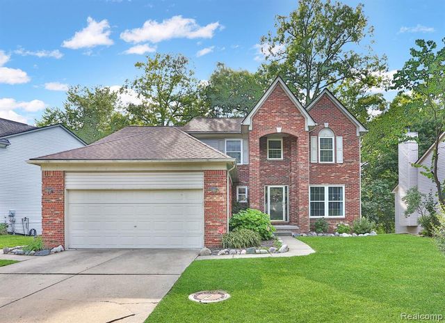 3288 Hickory Drive, Lake Orion Twp, MI 48359