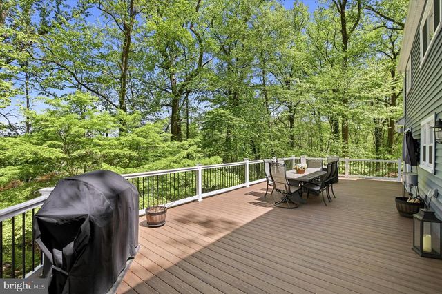 471 HILLTOP RD, Paoli, PA 19301