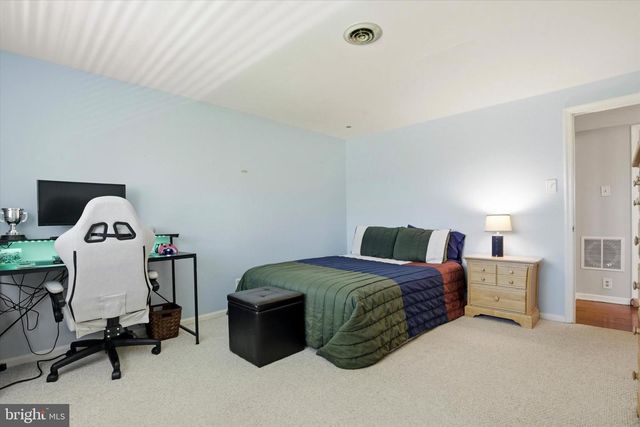 471 HILLTOP RD, Paoli, PA 19301