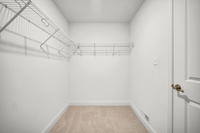 10431 Douglas Drive, St. John, IN 46373