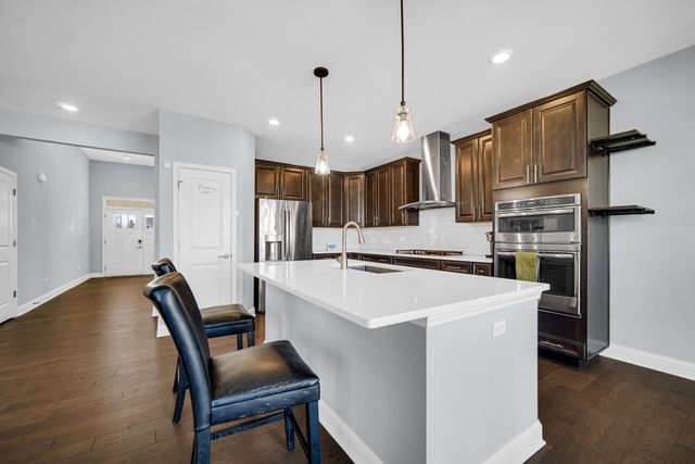 10431 Douglas Drive, St. John, IN 46373