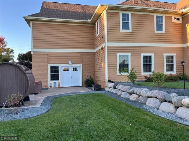 11881 58th Street N, Lake Elmo, MN 55042