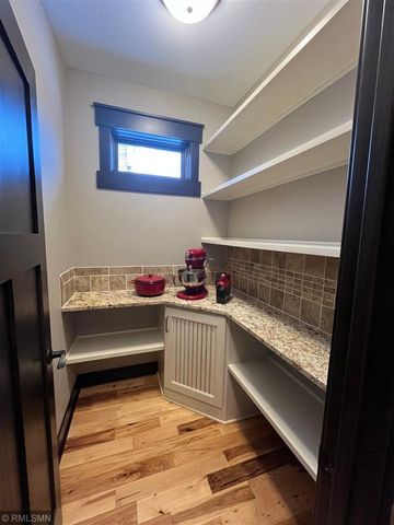 11881 58th Street N, Lake Elmo, MN 55042