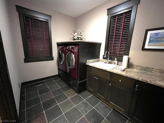 11881 58th Street N, Lake Elmo, MN 55042