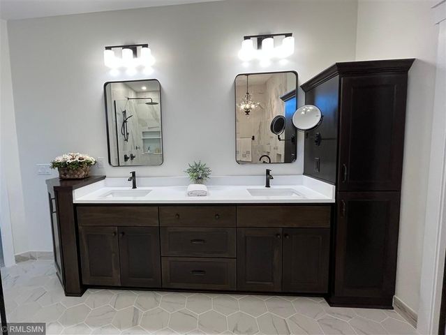 11881 58th Street N, Lake Elmo, MN 55042