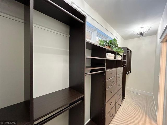 11881 58th Street N, Lake Elmo, MN 55042