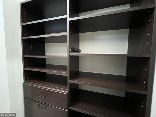 11881 58th Street N, Lake Elmo, MN 55042