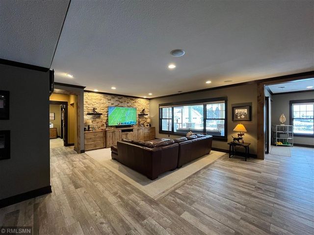 11881 58th Street N, Lake Elmo, MN 55042