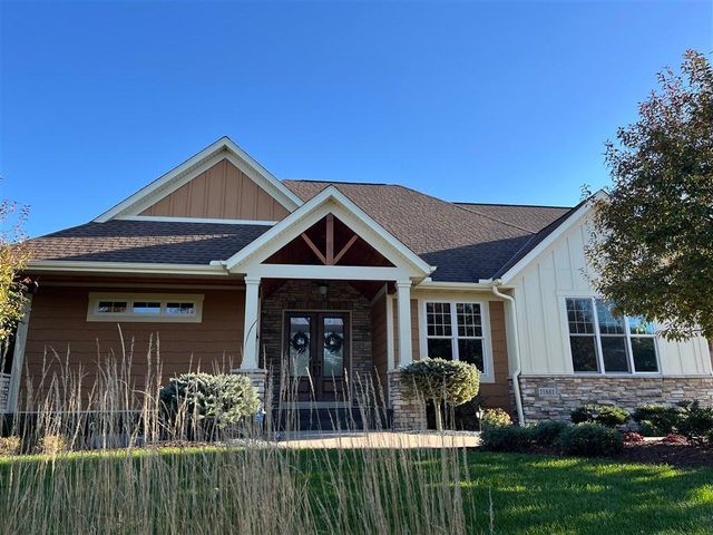 11881 58th Street N, Lake Elmo, MN 55042