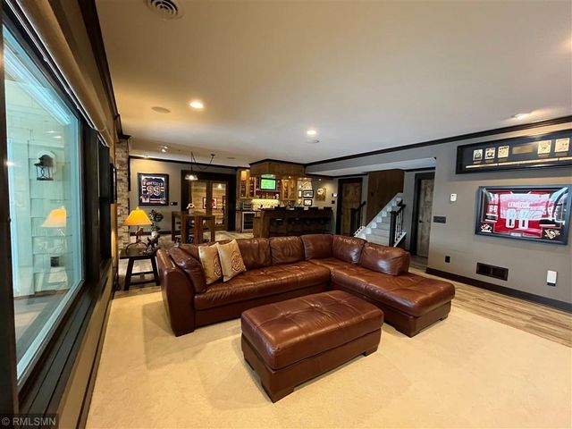 11881 58th Street N, Lake Elmo, MN 55042