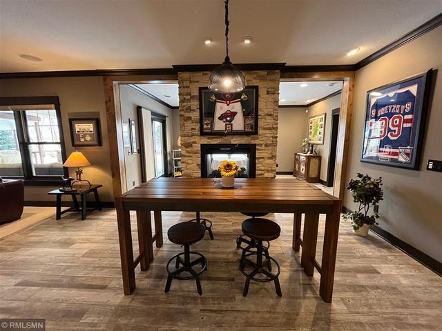 11881 58th Street N, Lake Elmo, MN 55042