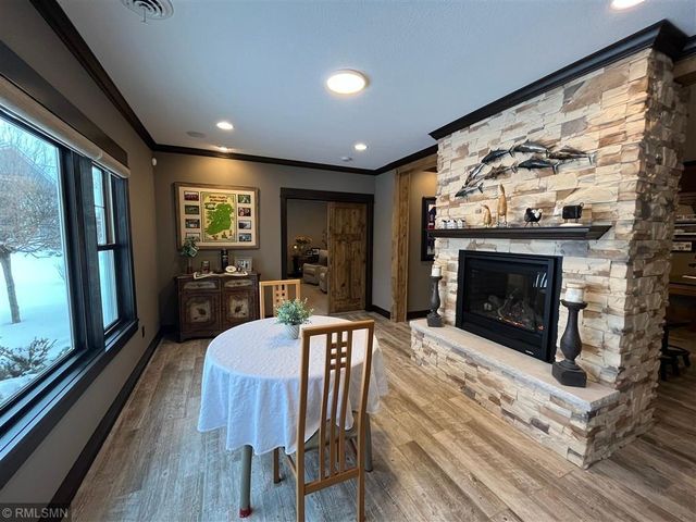 11881 58th Street N, Lake Elmo, MN 55042