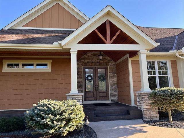 11881 58th Street N, Lake Elmo, MN 55042