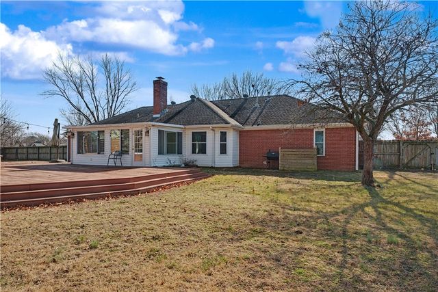 936 Quail RUN, Springdale, AR 72764