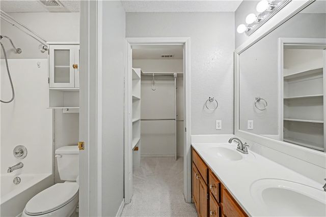 936 Quail RUN, Springdale, AR 72764