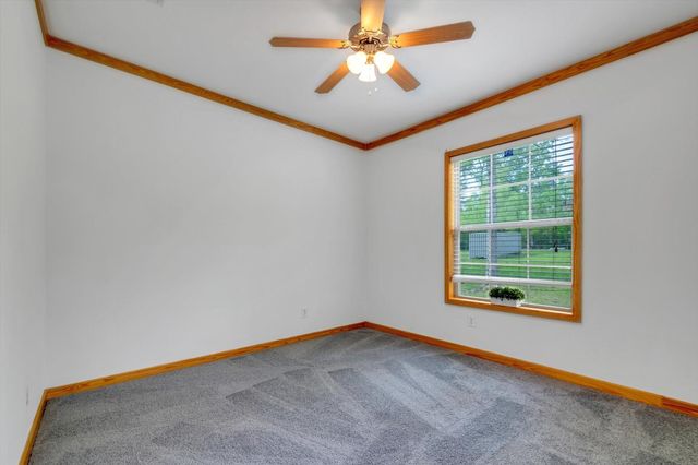 365 County Road 3371, Cleveland, TX 77327