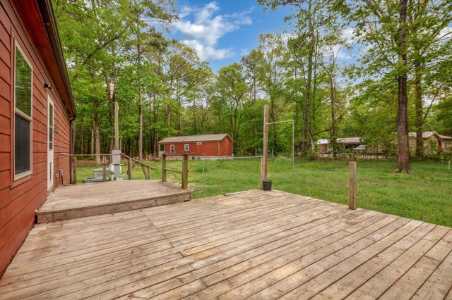 365 County Road 3371, Cleveland, TX 77327