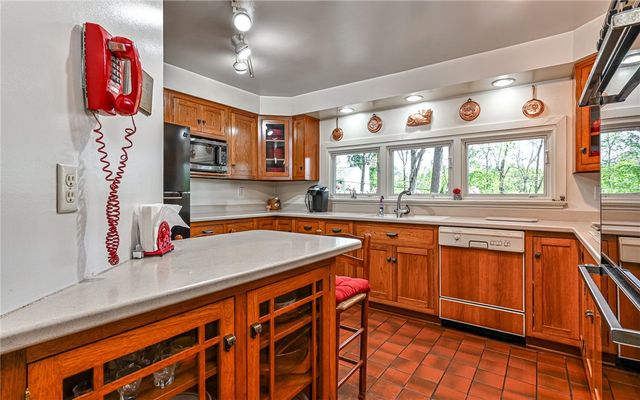 5435 Beechnut Dr, Richland, PA 15044