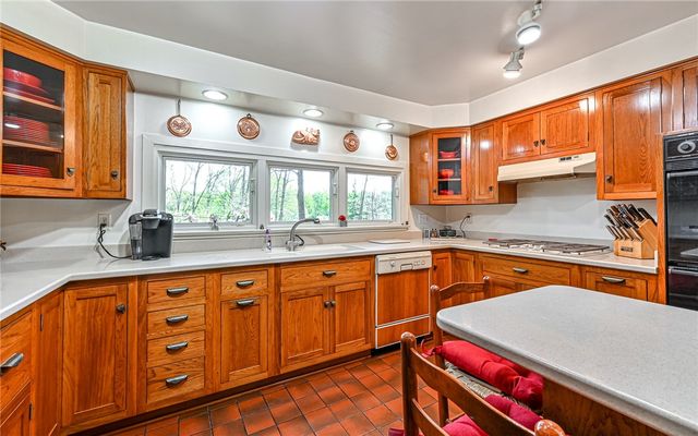 5435 Beechnut Dr, Richland, PA 15044