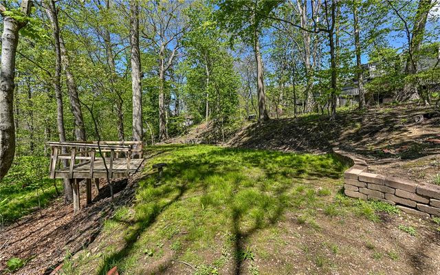5435 Beechnut Dr, Richland, PA 15044