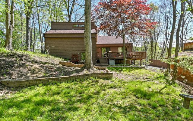 5435 Beechnut Dr, Richland, PA 15044