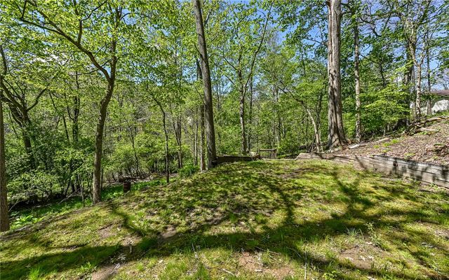 5435 Beechnut Dr, Richland, PA 15044