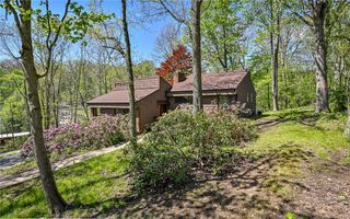 5435 Beechnut Dr, Richland, PA 15044